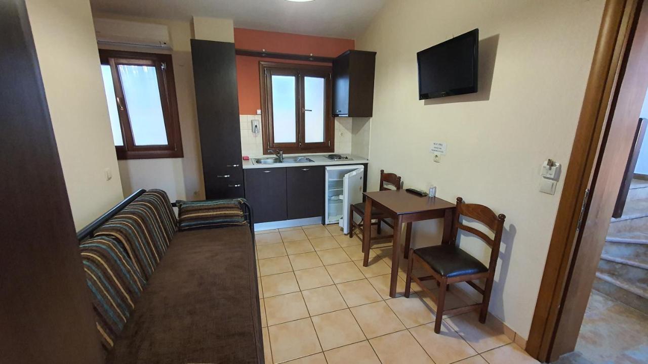 Ferienwohnung Pansion Fani Ouranoupoli Exterior foto