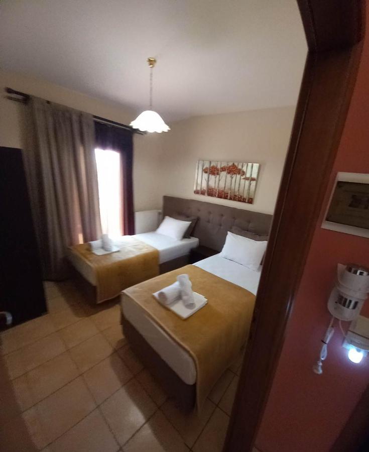 Ferienwohnung Pansion Fani Ouranoupoli Exterior foto