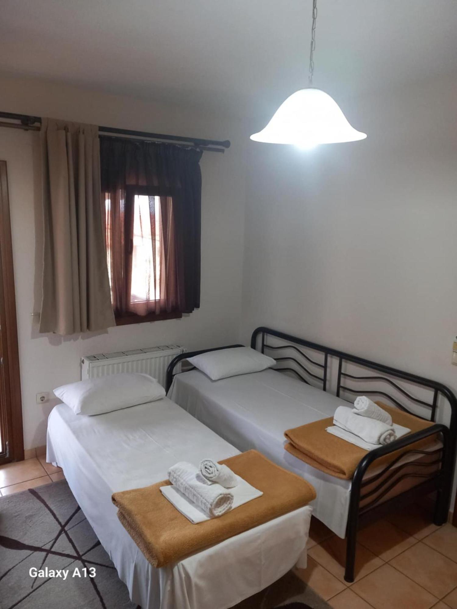 Ferienwohnung Pansion Fani Ouranoupoli Exterior foto