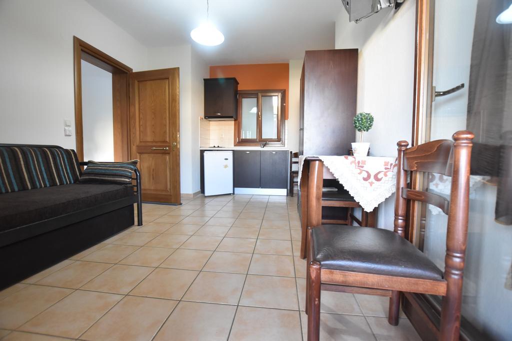 Ferienwohnung Pansion Fani Ouranoupoli Exterior foto