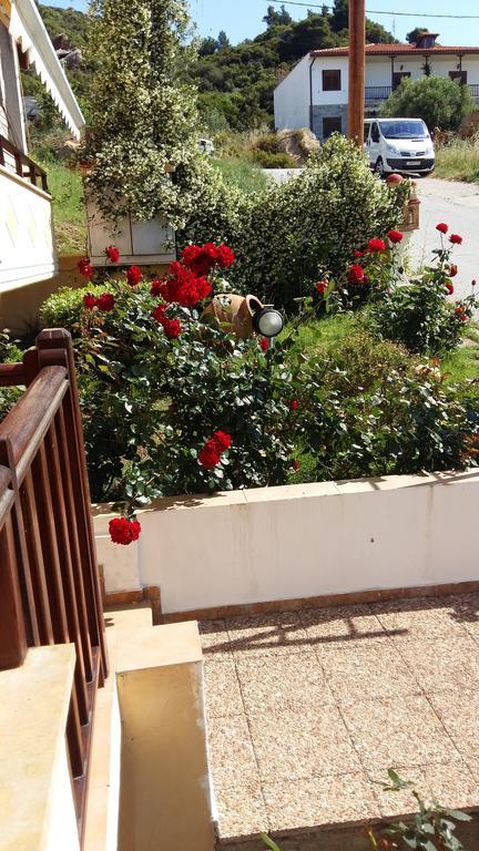 Ferienwohnung Pansion Fani Ouranoupoli Exterior foto