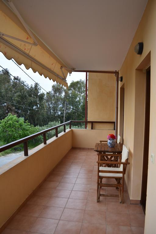 Ferienwohnung Pansion Fani Ouranoupoli Exterior foto